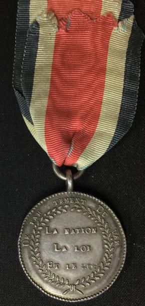 null 1790. Médaille de récompense du Département du Var, médaille en argent fondue,...