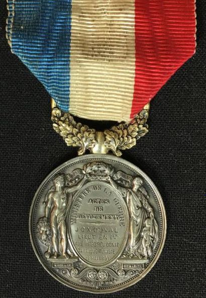 null IIIe République, médaille d'honneur de 1re classe en argent, frappe privée au...
