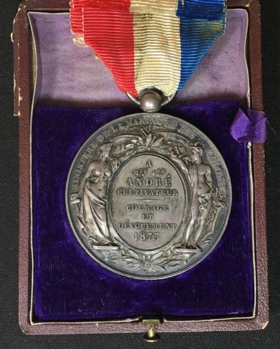 null IIIe République, Marine et Colonies, médaille d'honneur de 1re classe en argent...