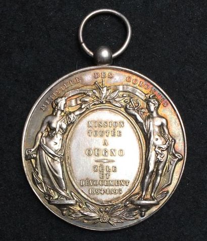 null IIIe République, médaille d'honneur de 1re classe en argent, au profil de Cérès...
