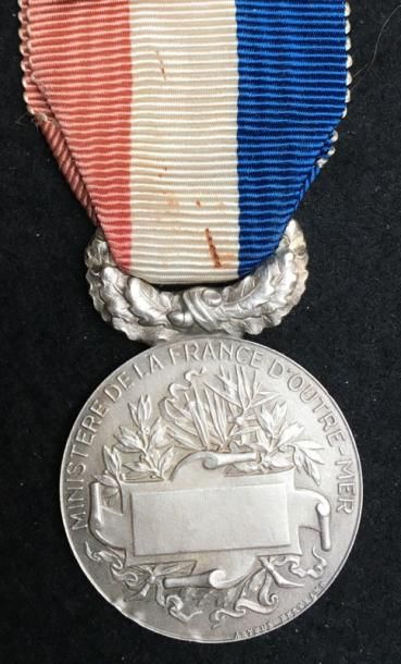 null IVe République, médaille d'honneur de 2e classe argent, même type par Roty sans...