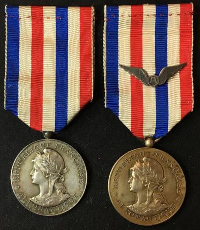 null Médaille d'honneur de l'Aéronautique et des Transports aériens, créée en 1921,...