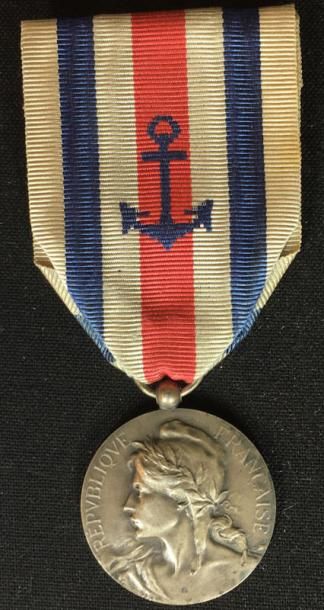 null Ministère de la Marine, médaille d'honneur du Service de Santé de la Marine,...