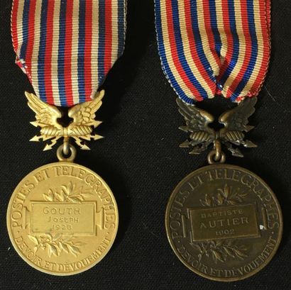 null Médaille d'honneur des Postes et Télégraphes, lot de deux médailles du deuxième...
