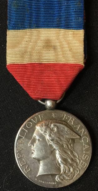 null Médaille d'honneur du ministère du Commerce et de l'Industrie, créée en 1886,...