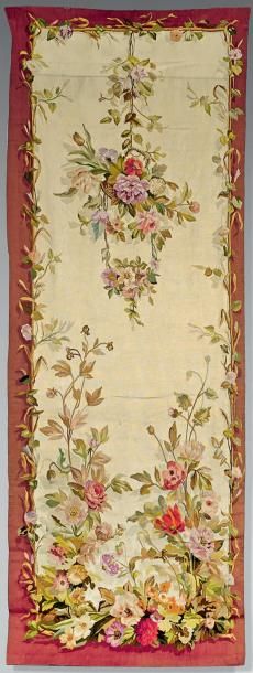 null Paire de rideaux en tapisserie, Aubusson, fin du XIXe siècle, fond crème décor...