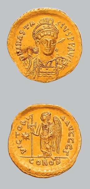 null ANASTASE (491-518)
Solidus. Constantinople. 4,50 g.
Buste casqué et armé de...