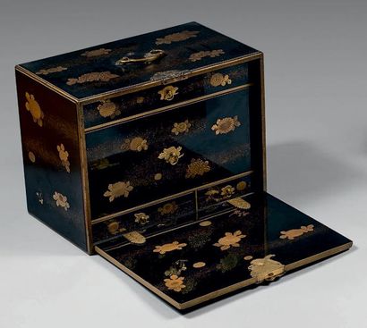 JAPON - Milieu de l'époque Edo (1603-1868)