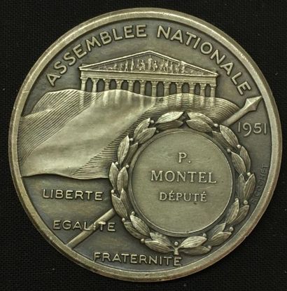 null * Assemblée Nationale, 1951, médaille d'identité par Bazor, en argent, sur l'avers...