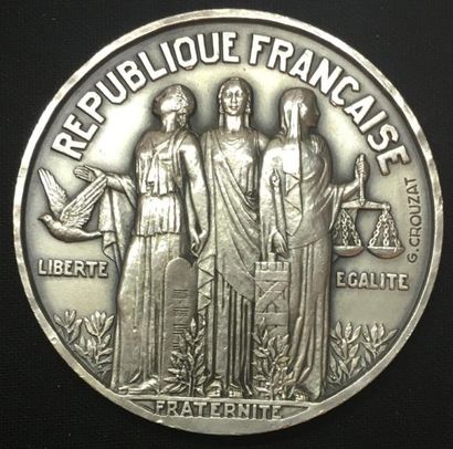 null * Sénat, médaille d'identité, type de 1939 par Georges Crouzat, en argent, sur...