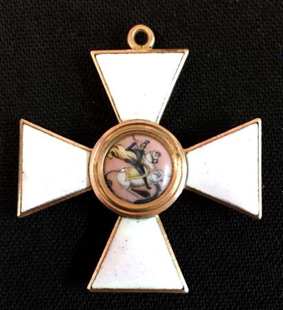 RUSSIE Ordre de Saint-Georges, croix de chevalier légèrement réduite en or et émail,...