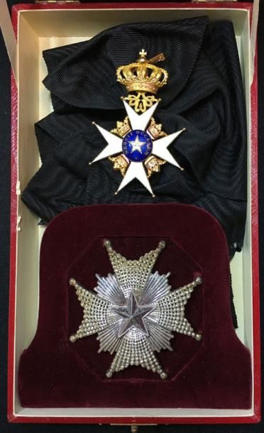 SUÈDE * Ordre de l'Étoile du Nord, fondé en 1748, ensemble de grand-croix comprenant:...