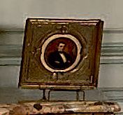 null Miniature ovale sur panneau:
Portrait d'homme, les bras croisés
Époque Napoléon...