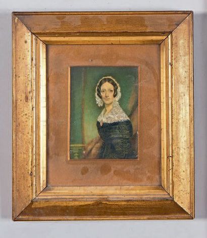 École Française du XIXe siècle Portrait de femme
Miniature.
10,2 x 8 cm