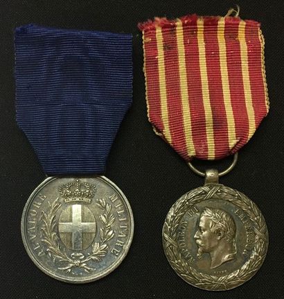 null Royaume de Sardaigne - Médaille de la
Valeur militaire, signée F.G. en argent,...