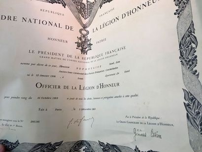 null Souvenirs du sous-lieutenant René Defontaine,
Résistant, FFI :
- Dix décorations...