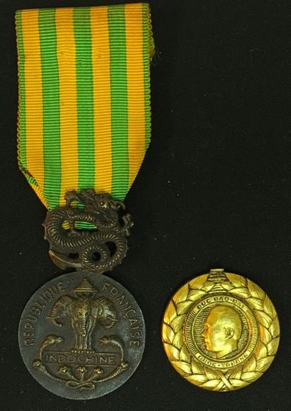 null Médaille commémorative de la campagne d'Indochine fabrication locale en bronze...