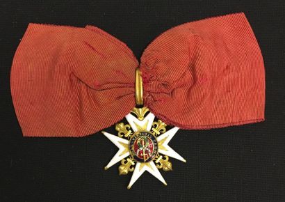 null Ordre de Saint-Louis - Louis XV, croix de chevalier en or et émail, les pointes...