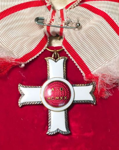 null Ordre de Malte - Ordre du Mérite de Malte, 1920, croix d'officier en vermeil...