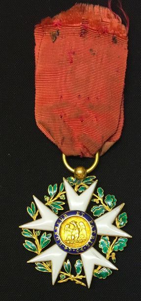 null Légion d'honneur - Premier Empire, aigle d'or du premier type en or et émail,...