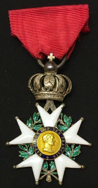 null Légion d'honneur - Présidence, étoile de chevalier en argent et émail, les centres...