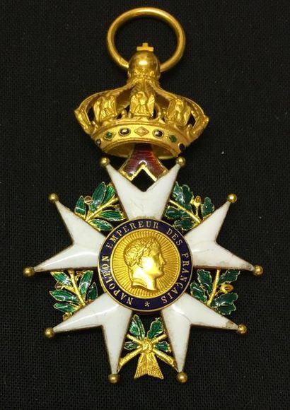 null Légion d'honneur - Second Empire, étoile d'officier en or et émail, feuillage...