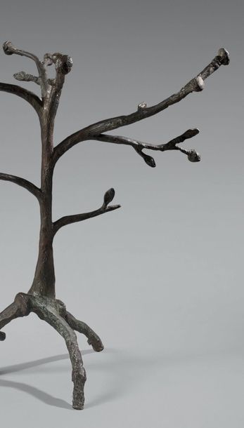 Diego GIACOMETTI (1902-1985) Guéridon modèle «Arbre» en bronze à patine brune, plateau...