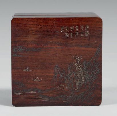 CHINE - Vers 1900 Petite boîte d'encre de forme carrée en bronze, dans une boîte...