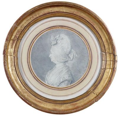 Entourage de Charles-Nicolas COCHIN (1714-1790) Portrait de femme Dessin. Diamètre:...
