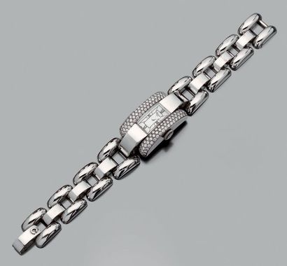CHOPARD N° 500537
Montre-bracelet de dame en or blanc 18k (750 millièmes) et diamants....