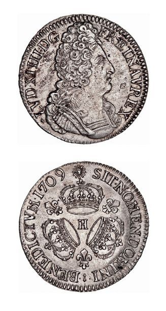 null LOUIS XIV (1643-1715)
Écu aux trois couronnes. 1709. La Rochelle.
D. 1568. TTB...