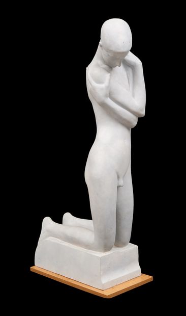 George MINNE École belge (1866-1941) 
Sculpture en plâtre patiné: L'agenouillé.

Signée:... Gazette Drouot