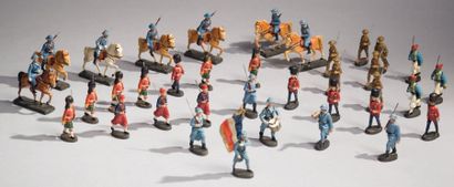 null Trente quatre figurines armée britannique, infanterie au pas, tenue kaki ; dont...