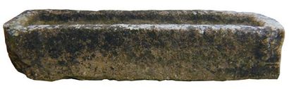 null Bac en pierre Long : 190 cm Larg : 59 cm Haut : 41 cm XVIII ème siècle 