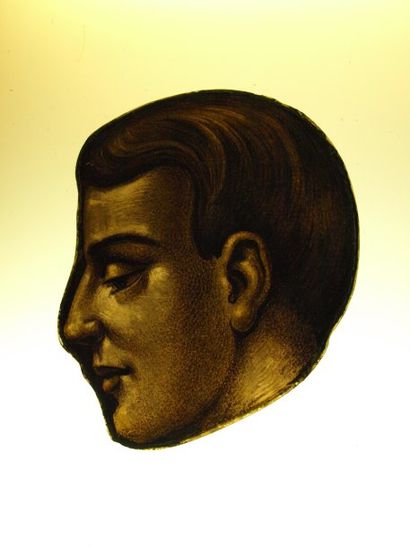 null Grande tête de jeune homme en grisaille vers 1930/50. 19 x 15 cm
