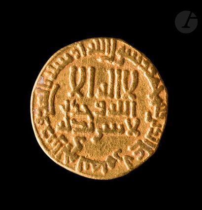 null ABBASSIDES
Harûn al-Rashîd (158-169 H / 786-809) 
Dinar d’or daté 170 H / 786...