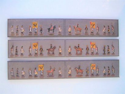 null Figurines, tin plate type. Fine painting.
 Height
: 30

 mmA

 set of

 about...