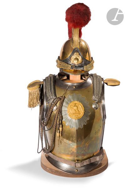 null Senior officer's set of carabinieri model 1855. - Officer's helmet. 
Bomb and...
