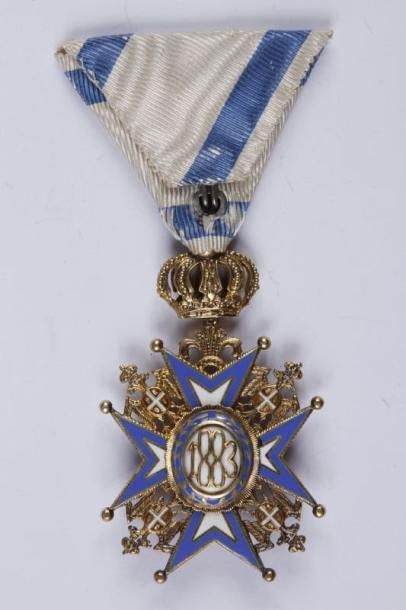 SERBIE (ROYAUME) Ordre de Saint Sava (1883). Croix de chevalier (4e classe) en vermeil...