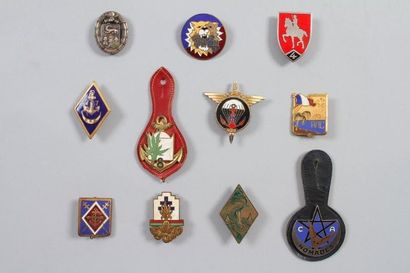 null Ensemble de cinq insigne de troupes de marine, Armée d'Afrique, Légion: 10ème...