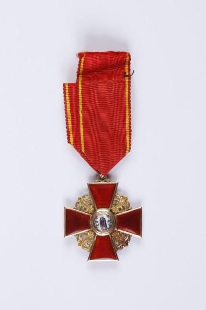 RUSSIE Ordre de Sainte Anne (1735). Croix de chevalier de 3e classe à titre civil...