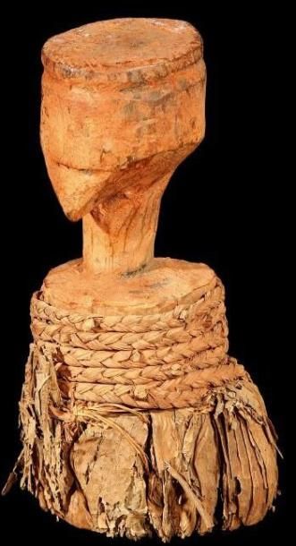 null Statuette divinatoire SONGYE (R.D. Congo). Belle sculpture d'un buste janus,...