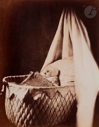 null Andre? Adolphe Euge?ne Disdéri (1819-1889)
Portrait post-mortem d’un bébe? dans...