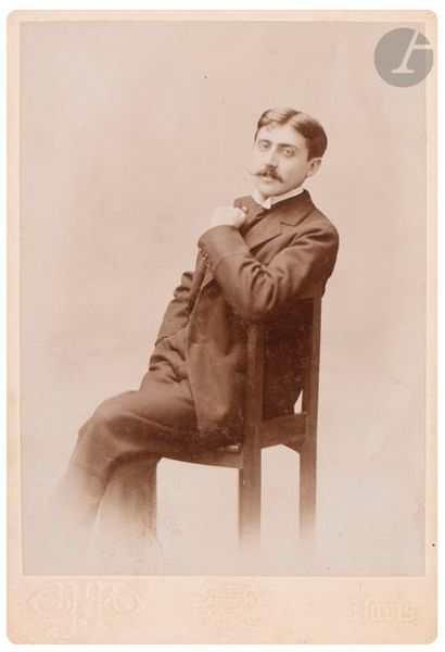 null Otto Wegener, dit Otto (1849-1924)
Marcel Proust assis, 1896.
Épreuve argentique...