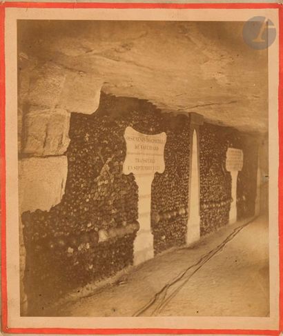 null Félix Nadar (1820-1910)
Les catacombes de Paris, c. 1861-1864.
Crypte N°1. Crypte...
