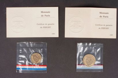 null 11 piéforts de 100 Francs à 1 centimes, en métaux divers..1983 :
- 1 piéfort...