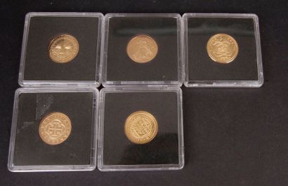 null 3 séries de 5 pièces "Collection Milionnaire" en or (585/1000)
Diametre 20mm....