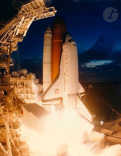 null NASA 
Décollages des navettes spatiales Atlantis et Endeavour, 1992-1996. 
Trois...