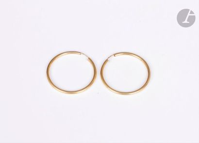 null Paire de boucles d'oreilles créoles en or jaune 18K (750). Diamètre : 3,5 cm...