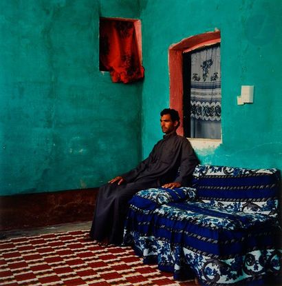 null Denis Dailleux (1958) 
Mahmoud à Sakkara. Égypte, 2000. 
Épreuve chromogénique...